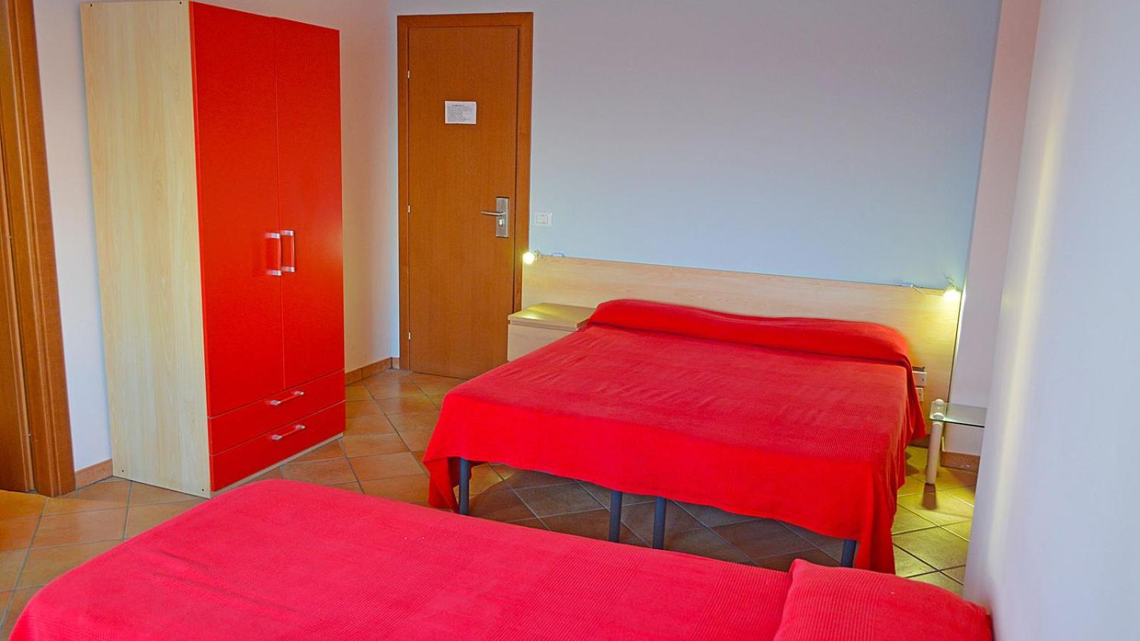 Splash'S Rooms Spadafora Εξωτερικό φωτογραφία