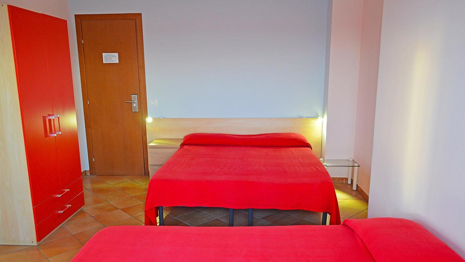 Splash'S Rooms Spadafora Εξωτερικό φωτογραφία