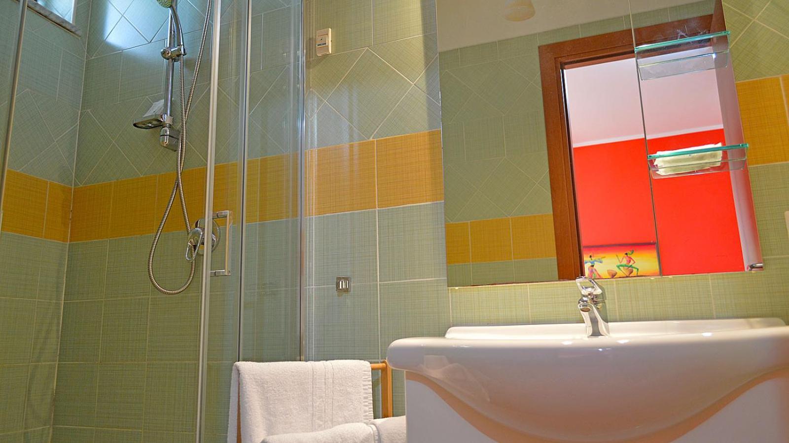 Splash'S Rooms Spadafora Εξωτερικό φωτογραφία