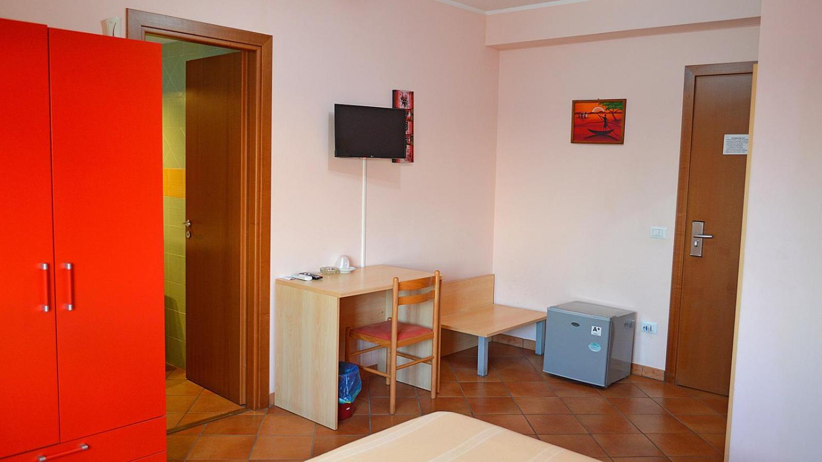 Splash'S Rooms Spadafora Εξωτερικό φωτογραφία