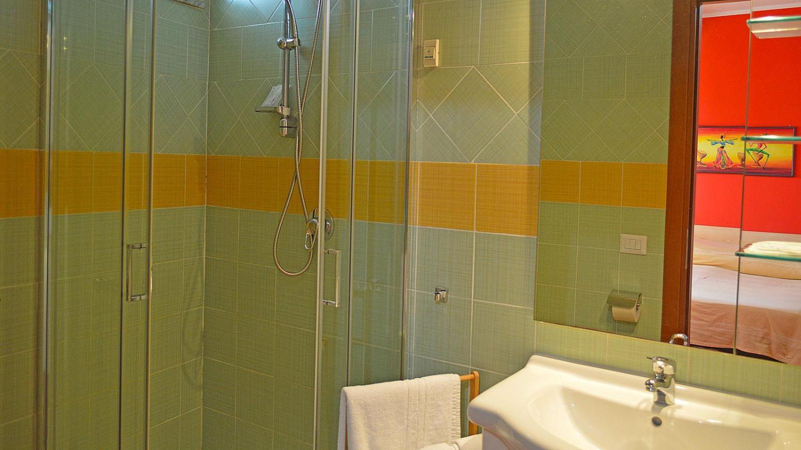 Splash'S Rooms Spadafora Εξωτερικό φωτογραφία