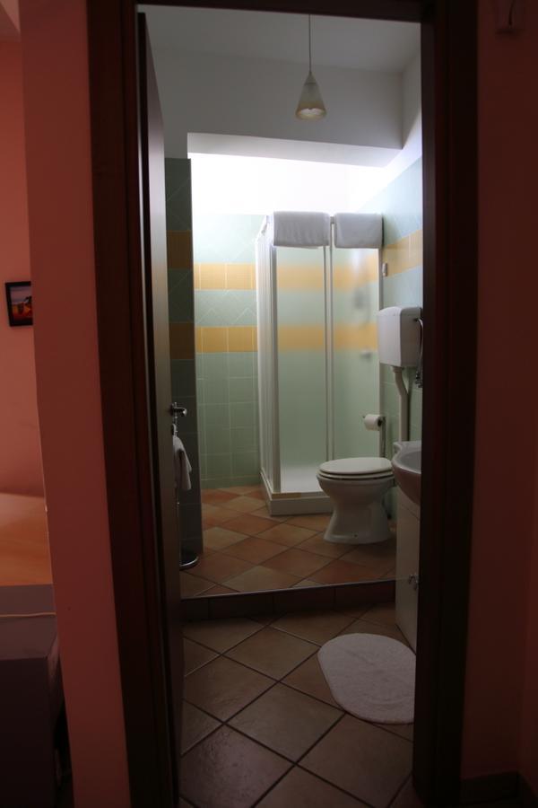 Splash'S Rooms Spadafora Εξωτερικό φωτογραφία